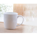 2016 Hot sale haonai white stoneware mug with lid